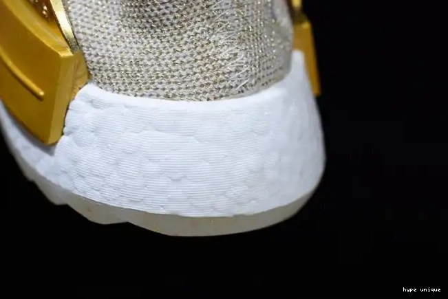 hype China Gold HAPPY Pharrell Hu F99762 NMD adidas 0521